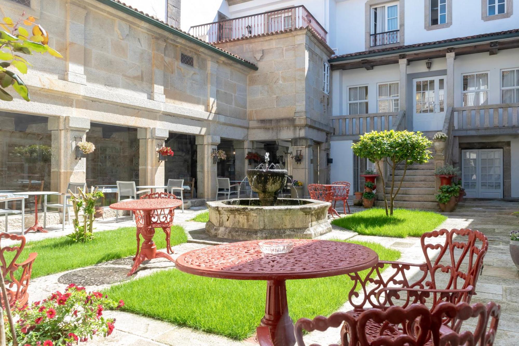 Hotel Monumento Convento De San Benito A Guarda Eksteriør billede