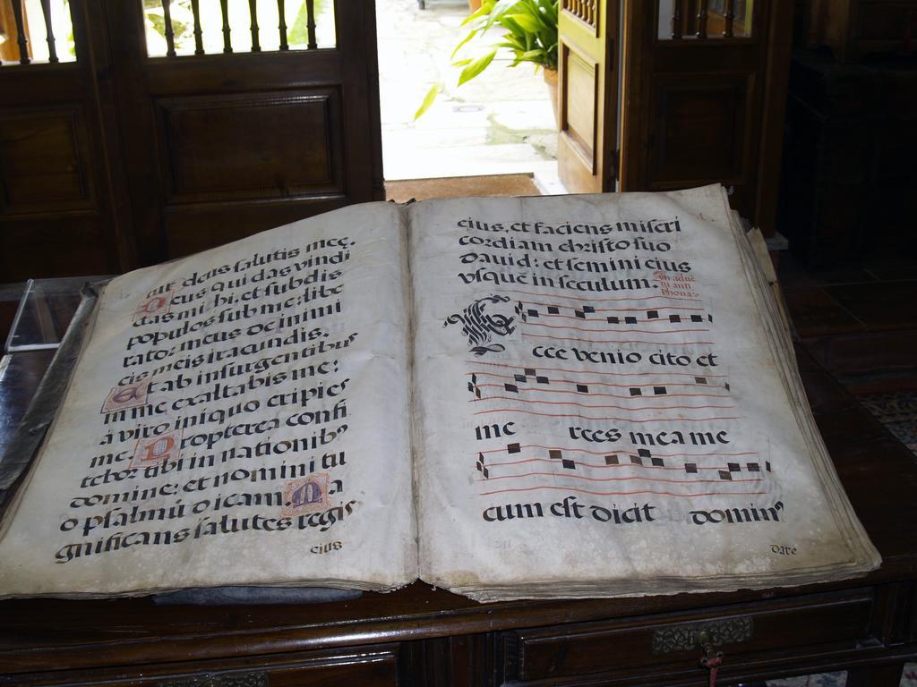 Hotel Monumento Convento De San Benito A Guarda Eksteriør billede
