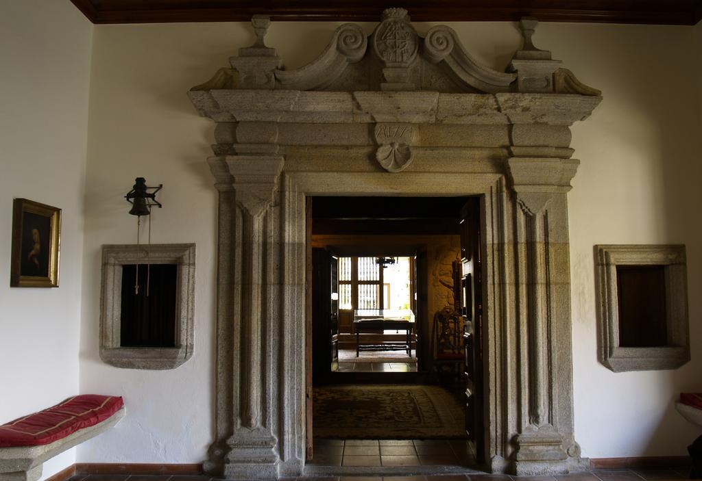 Hotel Monumento Convento De San Benito A Guarda Eksteriør billede