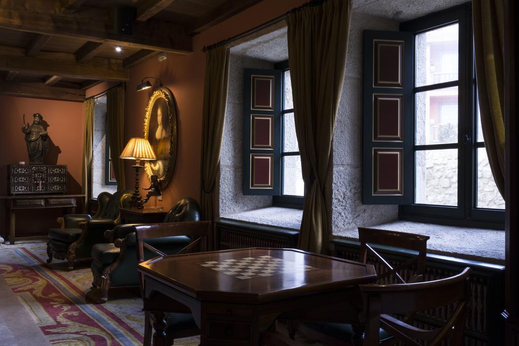 Hotel Monumento Convento De San Benito A Guarda Eksteriør billede
