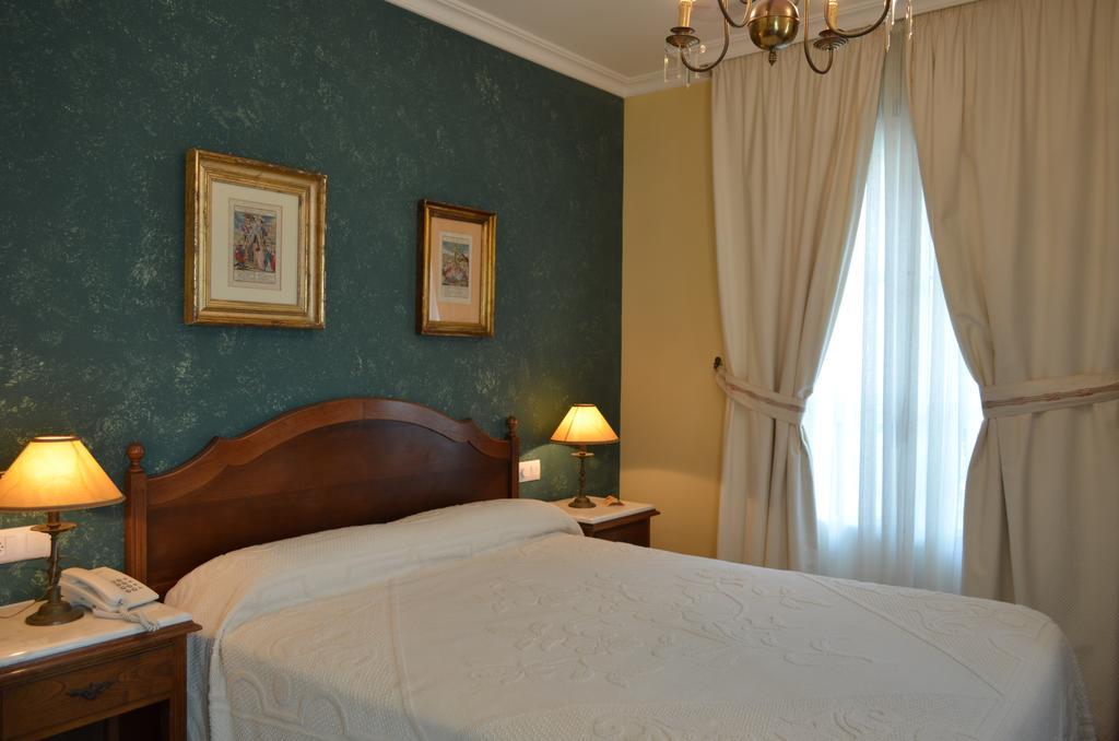 Hotel Monumento Convento De San Benito A Guarda Eksteriør billede